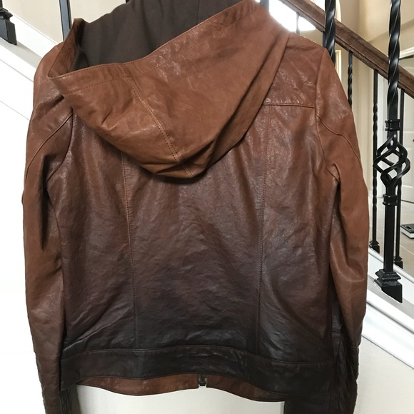 Authentic NWT Q40 leather jacket. S - Picture 4 of 5